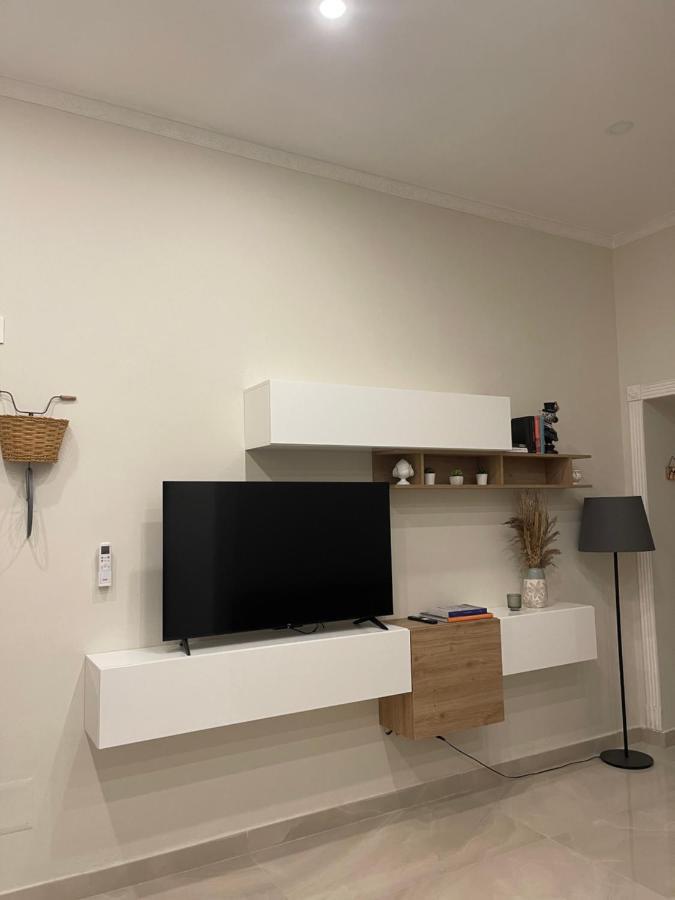 Miracles On 32Th Street Apartment Naples Exterior photo