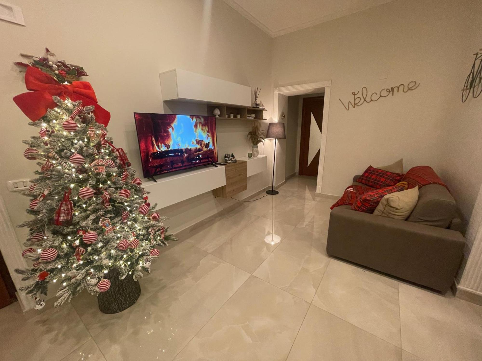 Miracles On 32Th Street Apartment Naples Exterior photo